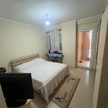 Durrazzo Appartament 公寓 *